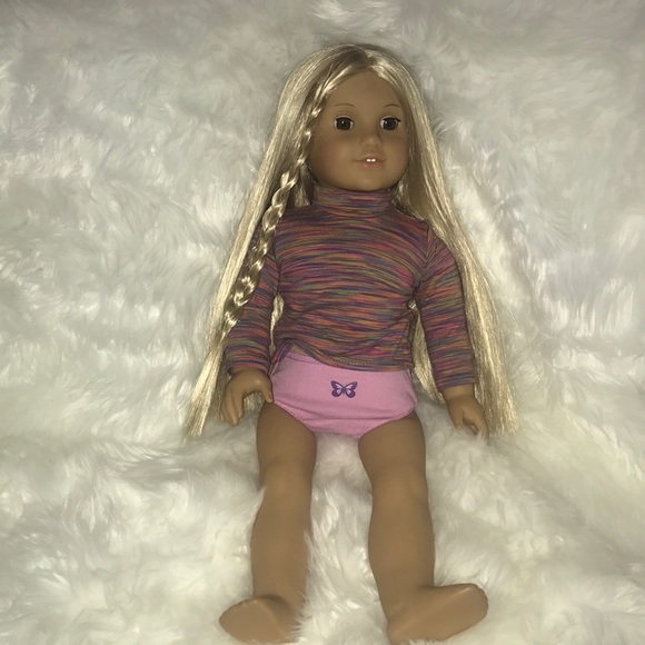 First Edition AMERICAN GIRL Julie w/ original box - Picture 5 of 8